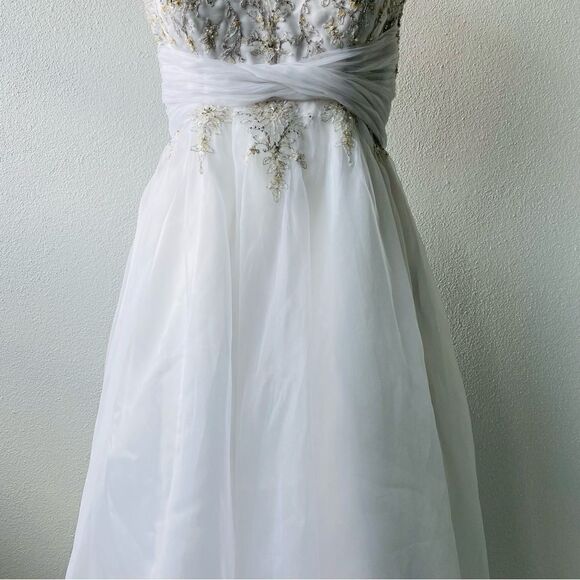 Alfred Angelo Sapphire White Tea Length Dress - Picture 7 of 16